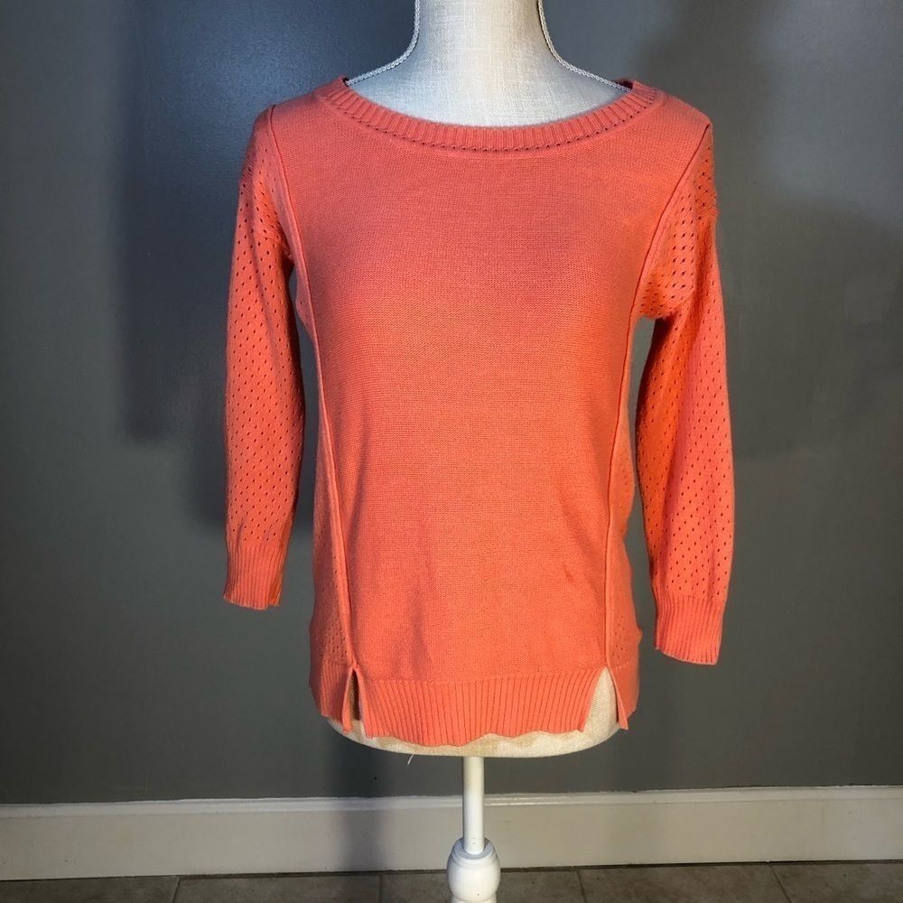 American Eagle Outfitters Peach Crew Neck Long Sleeve Sweater XS 👍